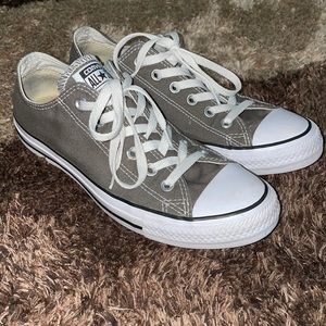 Converse All Stars gray low top